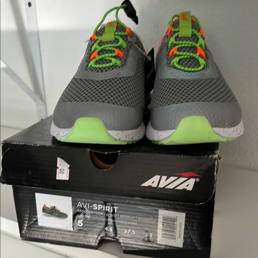 Avia Gray and Green Sneakers